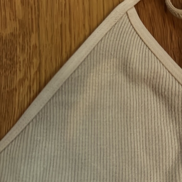 Anthropologie BRALETTE, (or crop cami?) in very pale butter (yellow), size L/XL - Picture 5 of 5